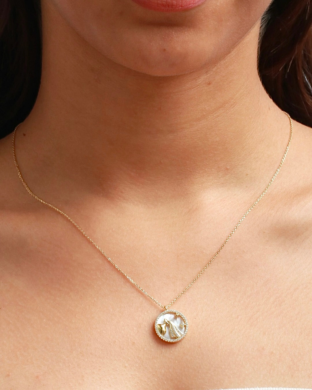 AQUARIUS NECKLACE (ROUND)- ZODIAC SIGN